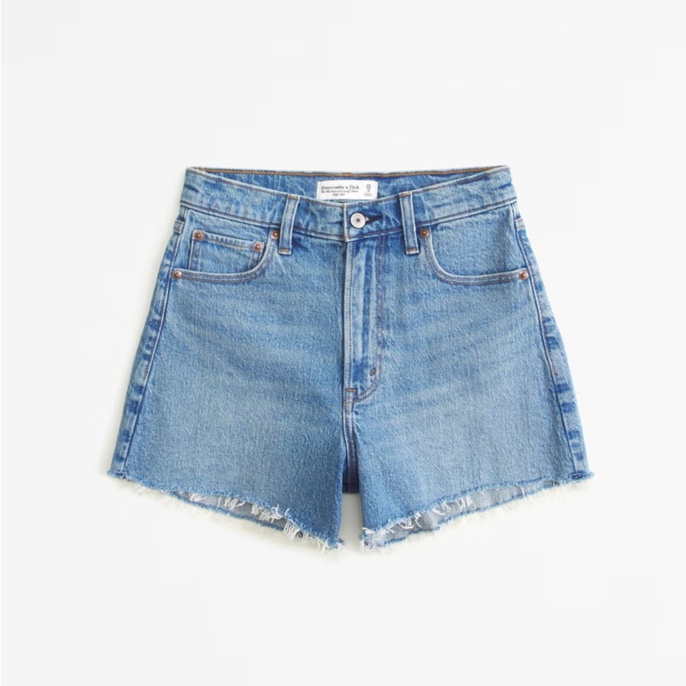 High Rise 90s Cutoff Short
